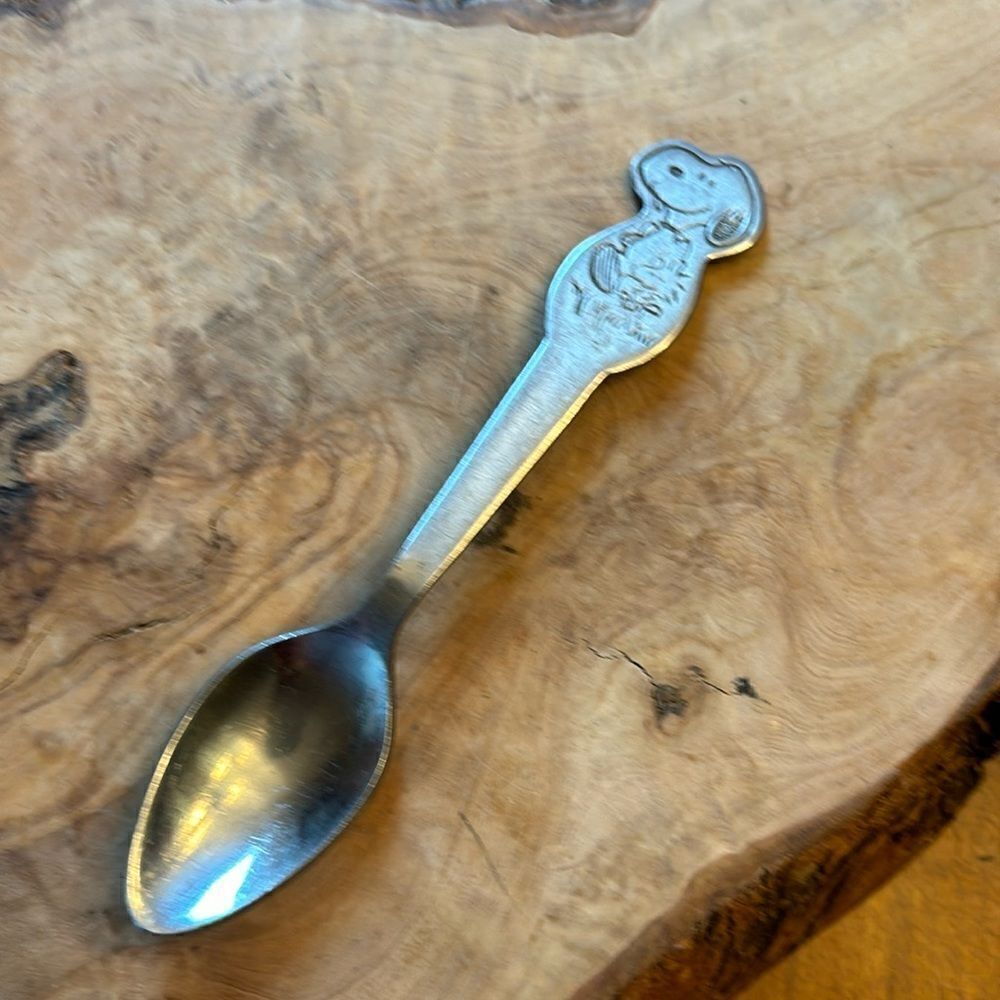 Vintage Danara Peanuts Snoopy with Woodstock Childs Spoon